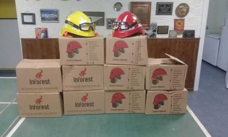 Photo of Nuevos cascos forestales para los Bomberos