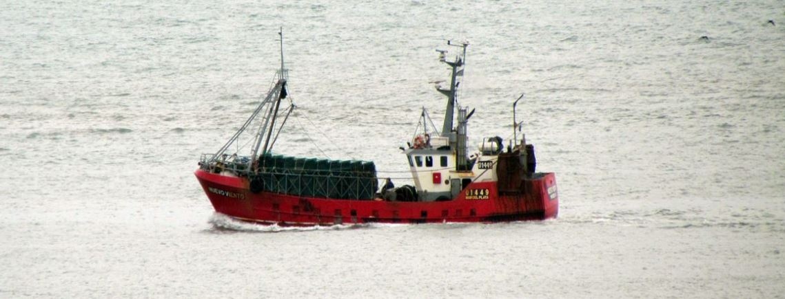 Photo of Necochea: Desesperada búsqueda del maquinista de un buque que habría caído al mar