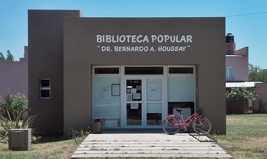 Photo of El lunes reabre la Biblioteca Dr. Bernardo Houssay