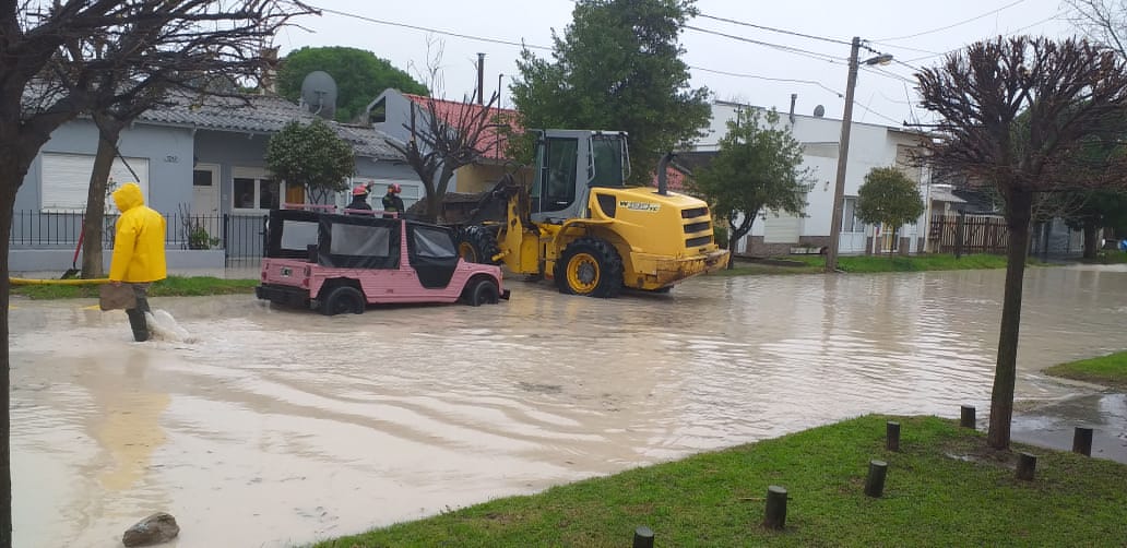 Photo of Lluvia que no para y calles anegadas (Video)