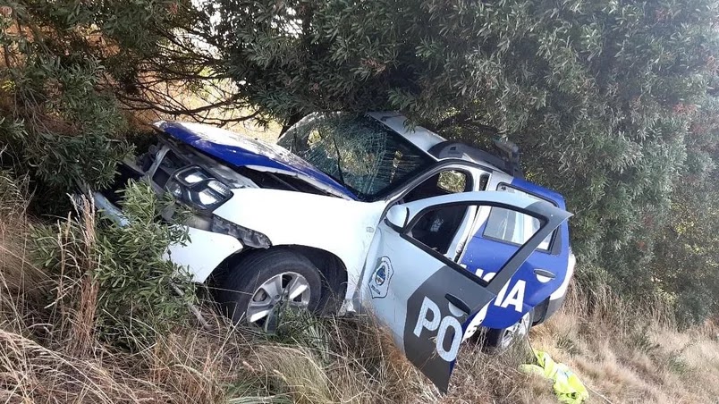 Photo of Necochea: una policía murió al chocar cuando iba a un pedido de ayuda