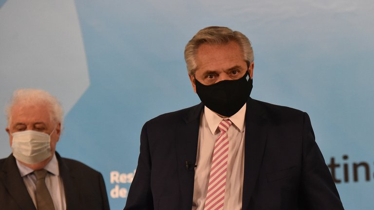 Photo of El Gobierno prohibirá la circulación nocturna en todo el país