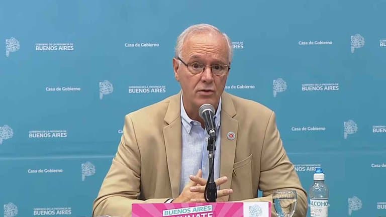 Photo of Tras un “explosivo” aumento de casos de coronavirus el gobierno bonaerense anunció nuevas restricciones