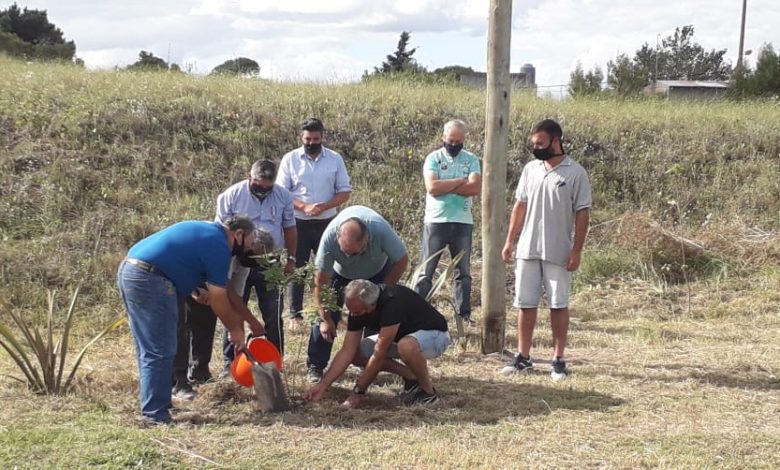 Photo of Se inauguró el “Tótem Malvinero” por el 2 de Abril