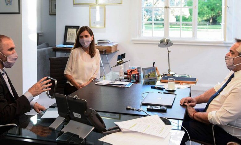 Photo of La ANSES paga el primer bono de 1500 pesos para jubilaciones y pensiones